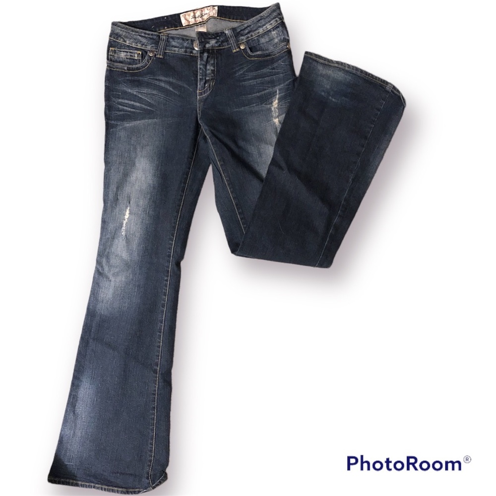 *BRODY JEANS* distressed flare
